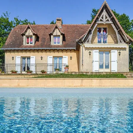 Lovely In Savignac-ledrier *