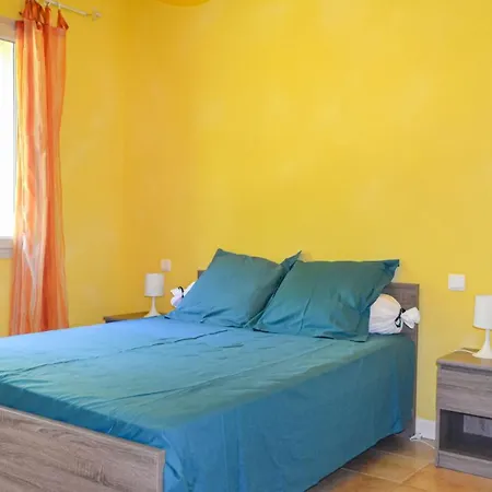 Lovely In Savignac-ledrier Tatil Evi