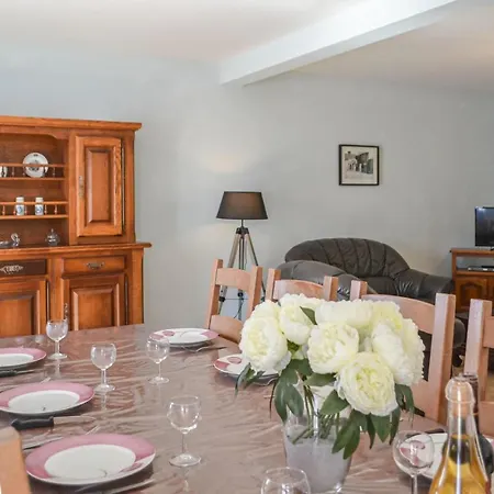 Lovely In Savignac-ledrier *