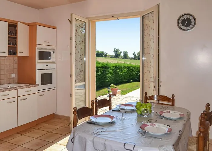 Lovely In Savignac-ledrier Ferienhaus *